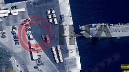 Yunanistan'ın Ege'de 'Gayri Askeri Statüdeki Adalar'a zırhlı araç sevkiyatı görüntülendi